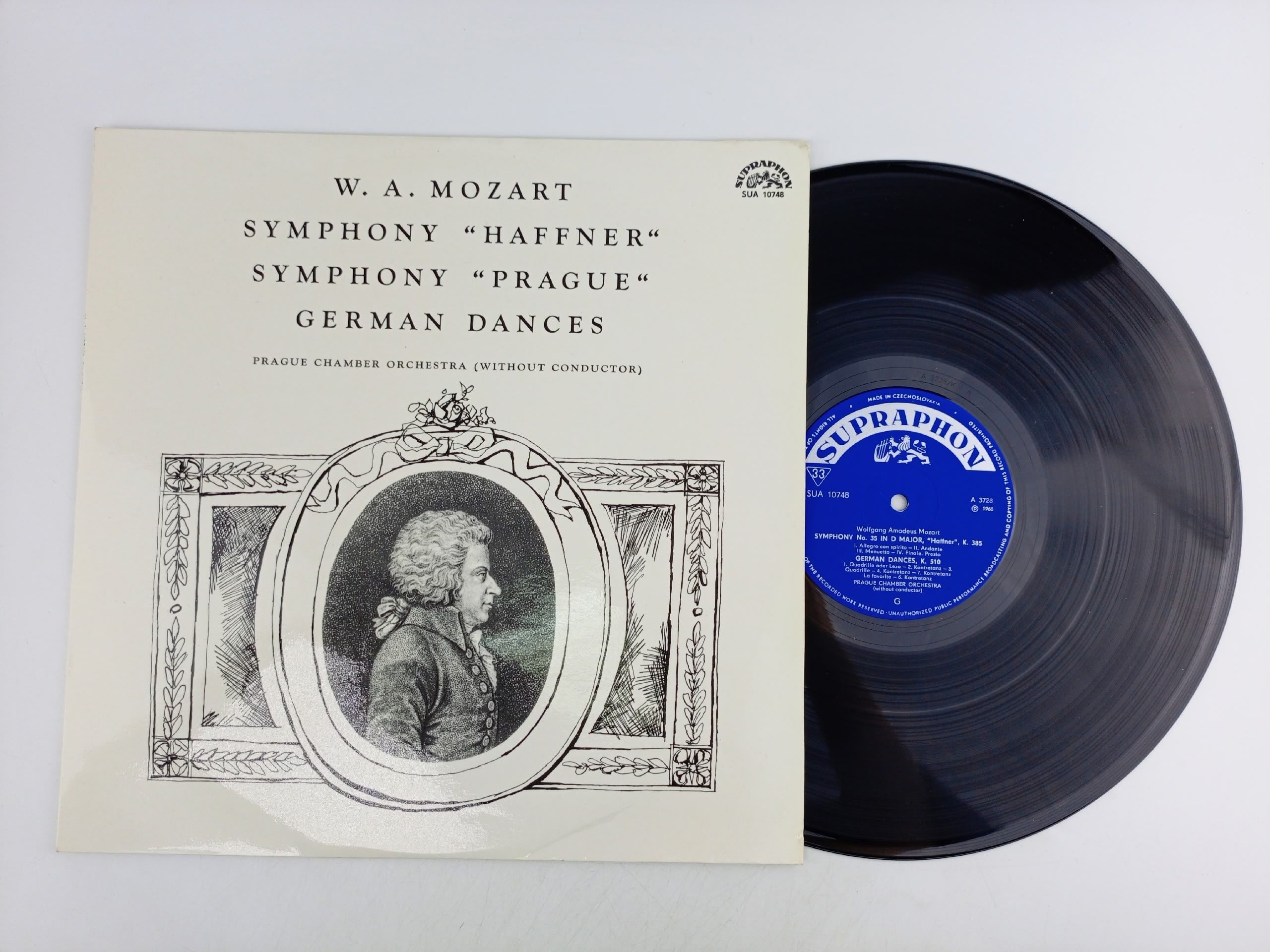 Обложка: Виниловая пластинка Моцарт - Симфония No. 35 и 38