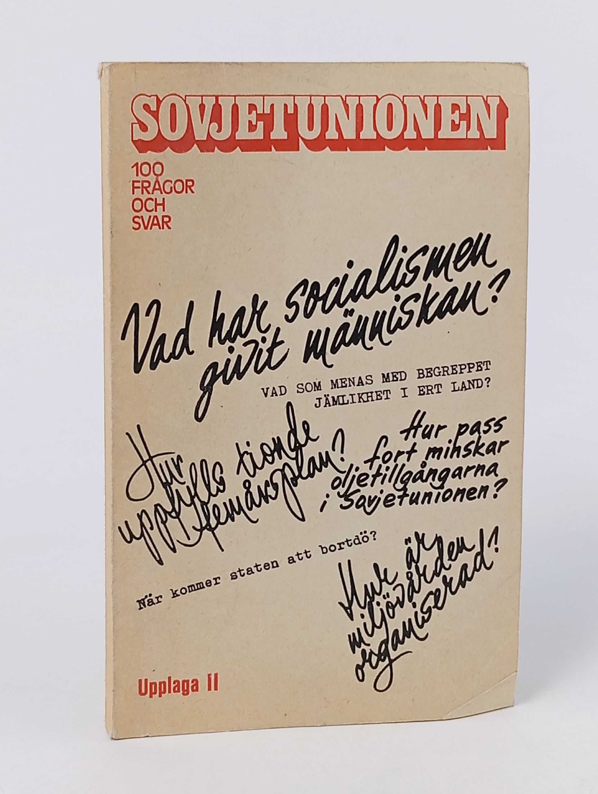 Обложка: Sovjetunionen: 100 fr gor och svar