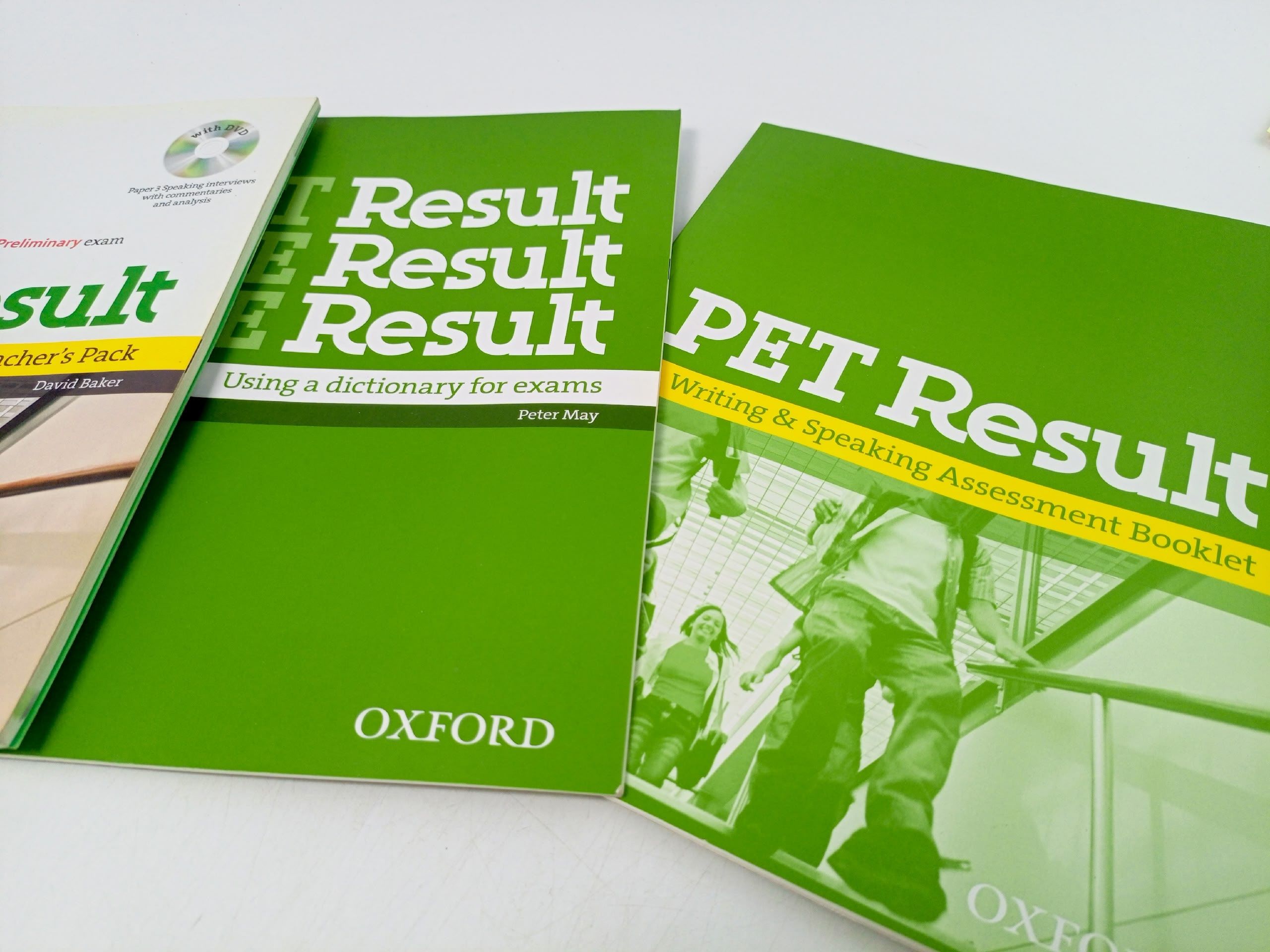 PET Result Teacher's Pack with DVD