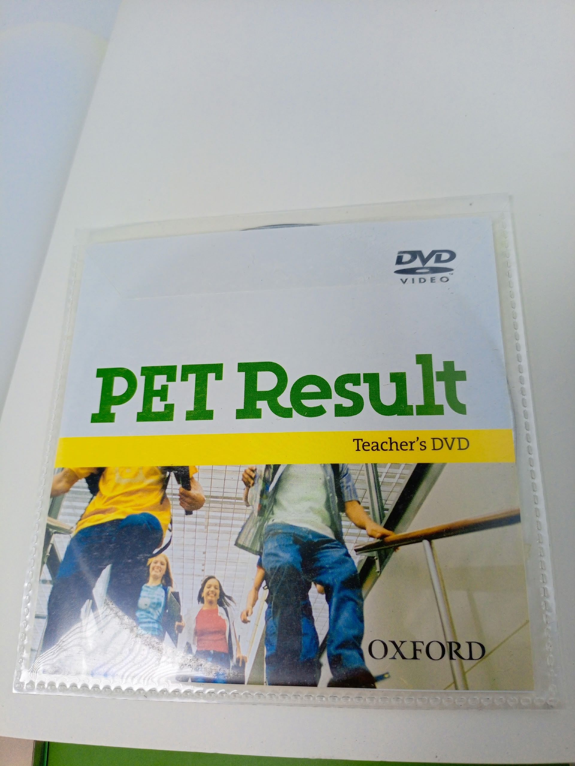 PET Result Teacher's Pack with DVD