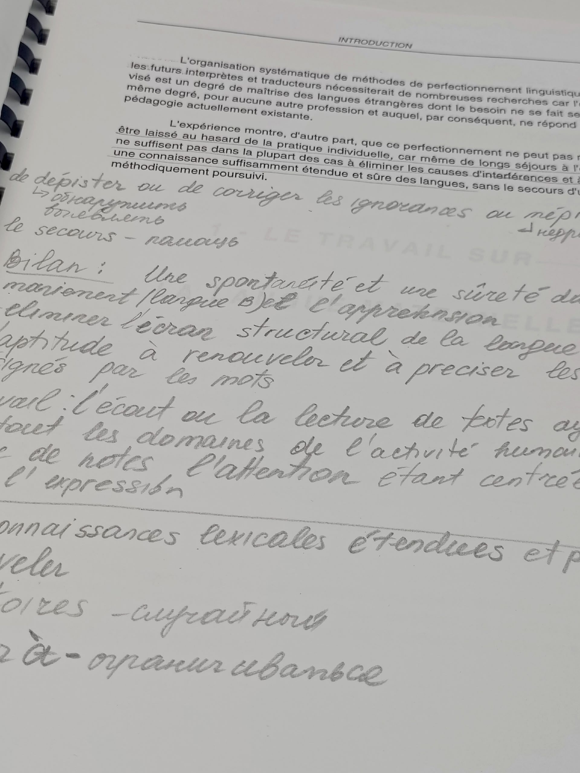 Comment perfectionner ses connaissances linguistiques