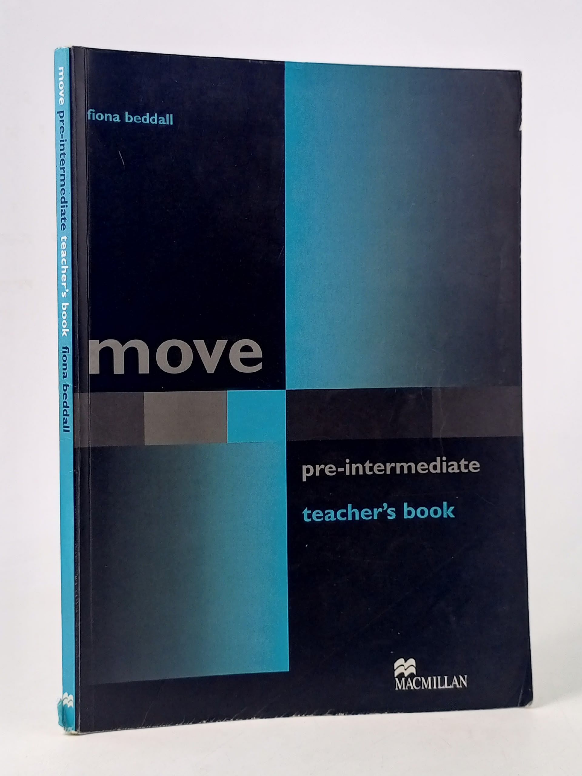 Обложка: Move Pre-Intermediate,