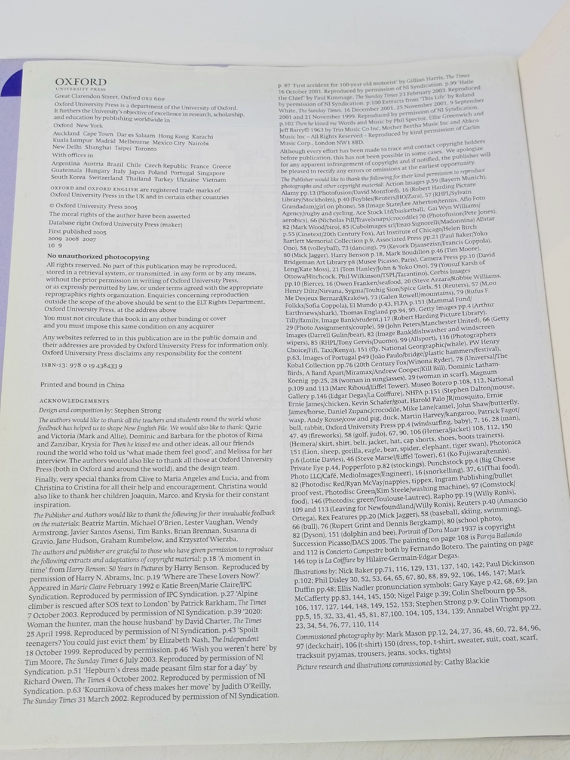 New English File: Pre-intermediate Student's Book.