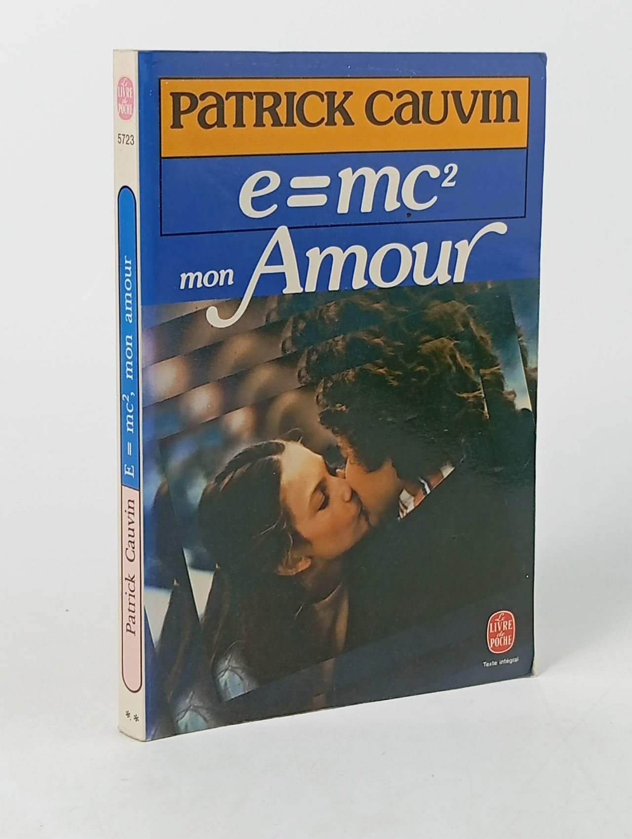 Обложка: E mc, mon amour