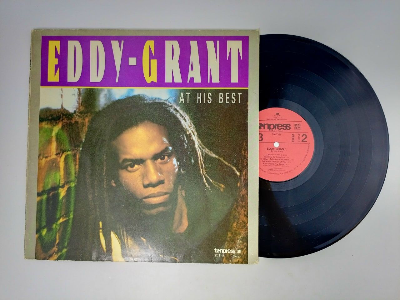 Обложка: Виниловая пластинка Эдди Грант - Eddy Grant At His Best