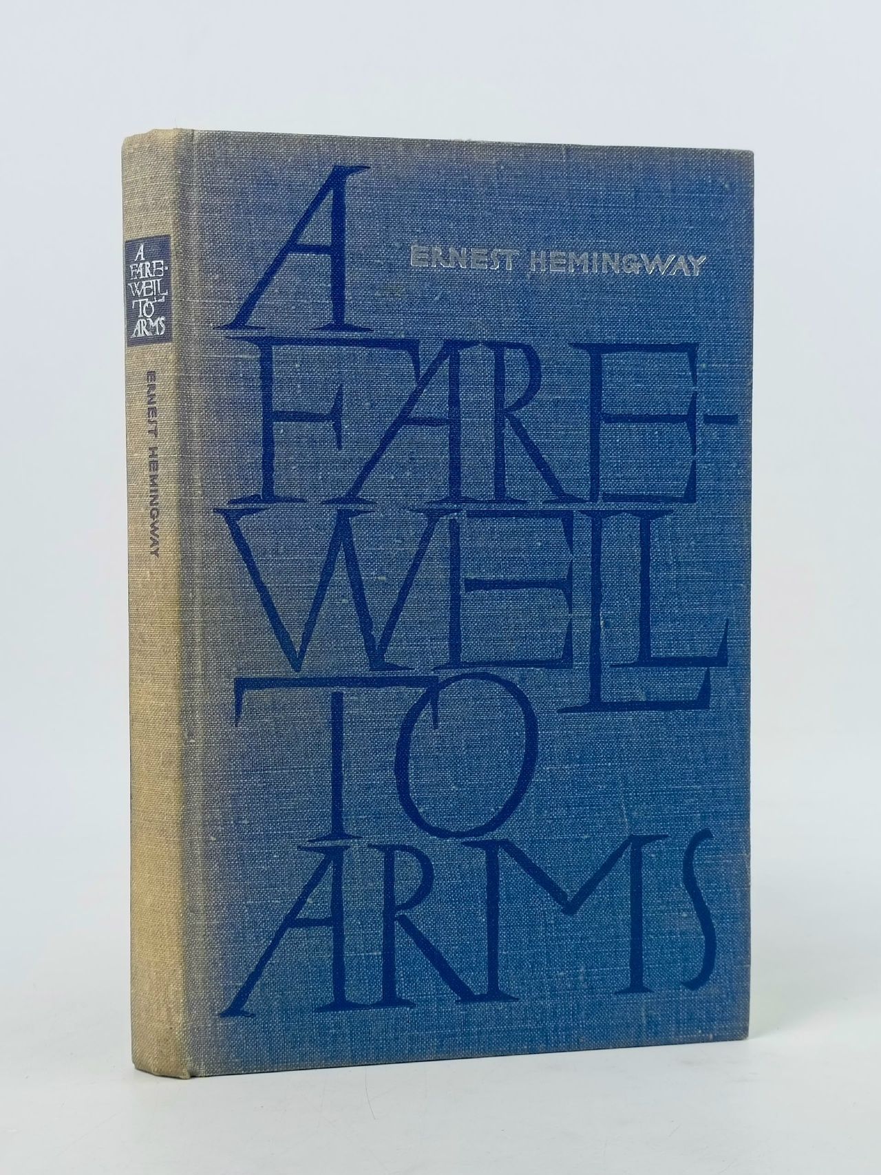 Обложка: A Farewell to Arms