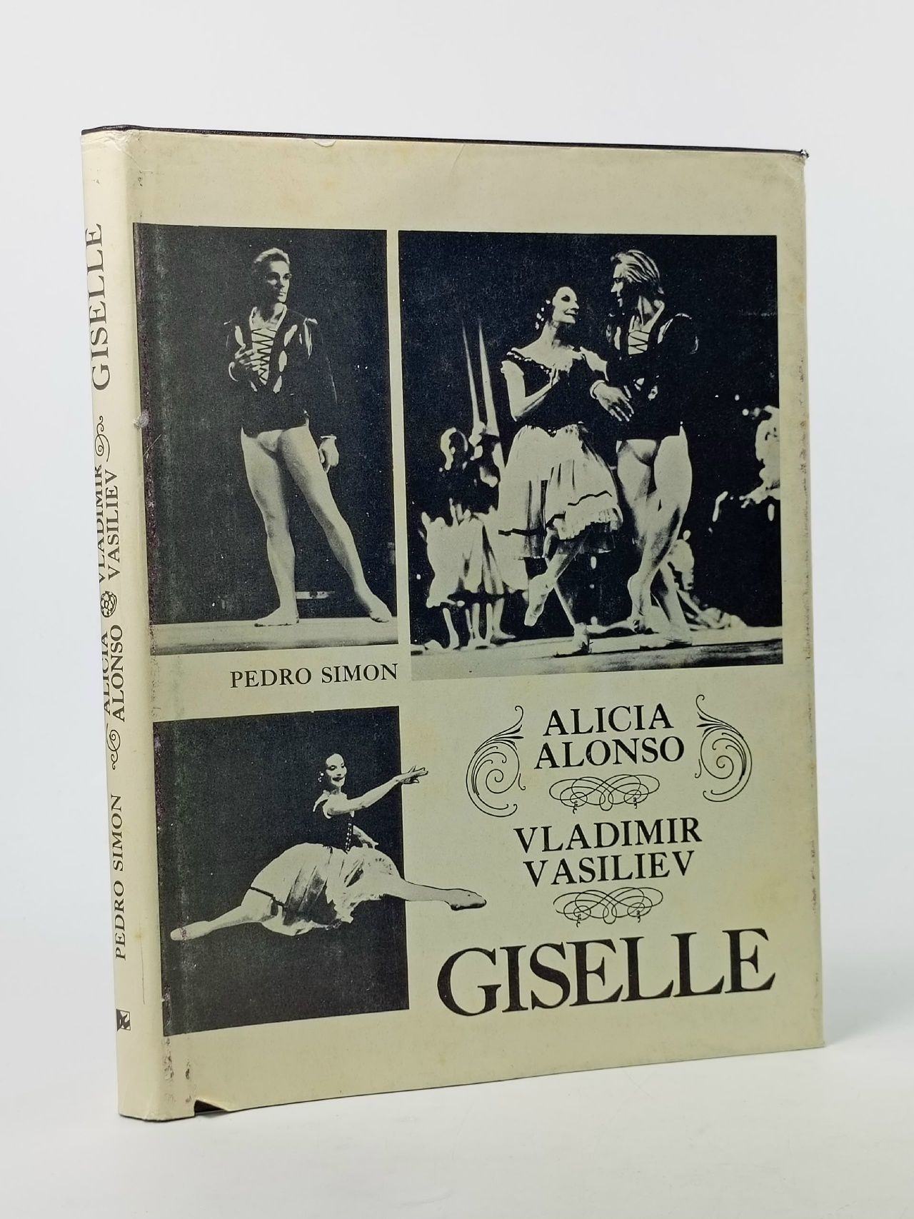 Обложка: Жизель (Giselle)