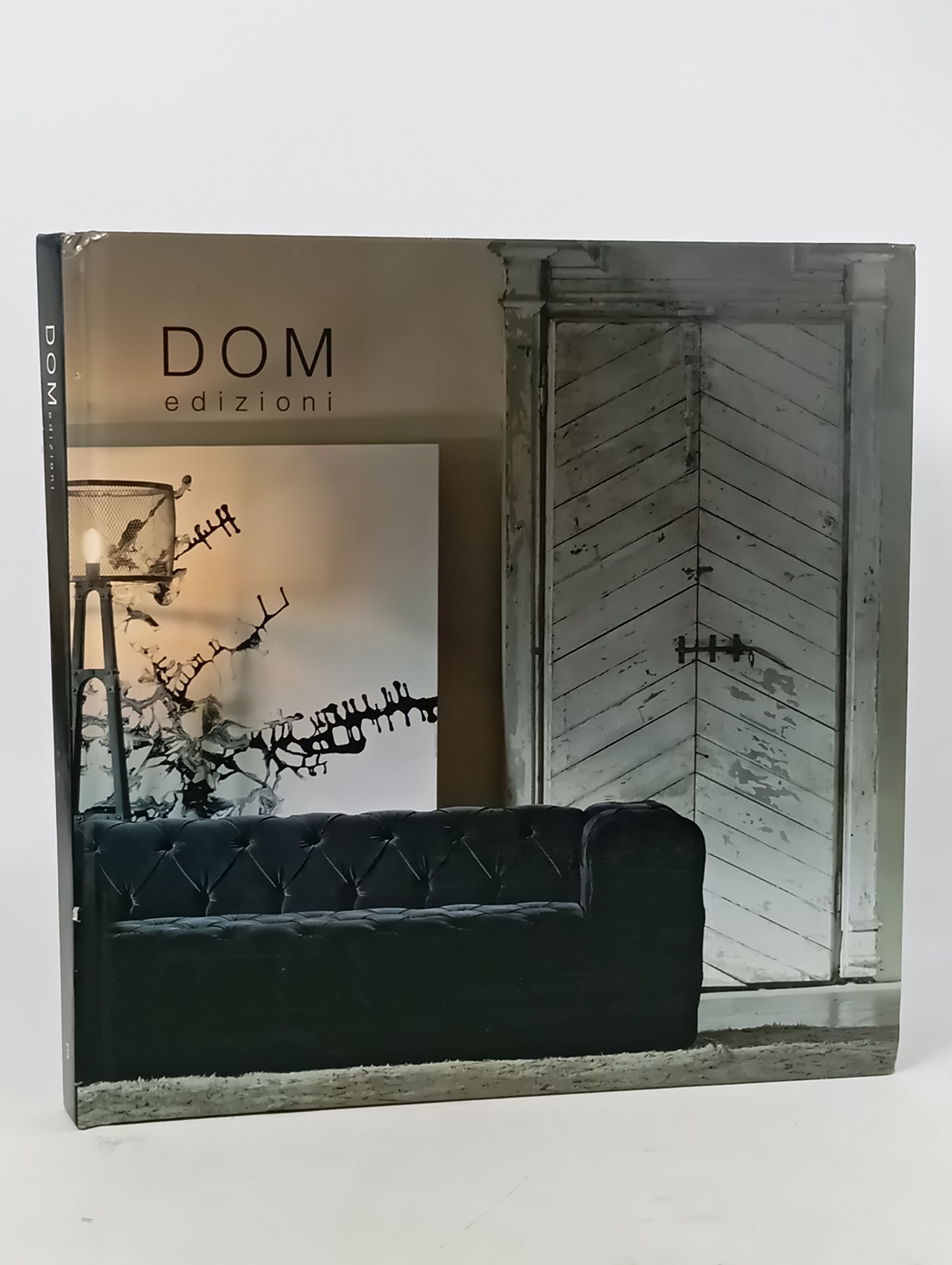 Обложка: DOM edizioni