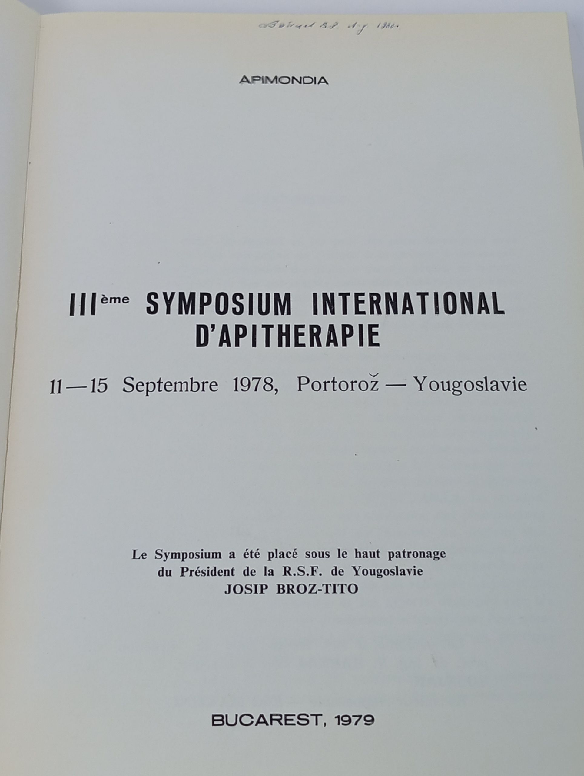 IIIme Symposium International d'Apithrapie