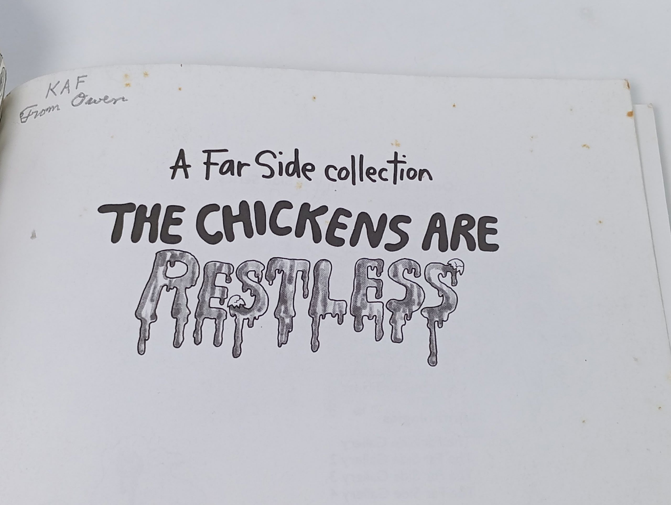 Книга комиксов The Chickens Are Restless